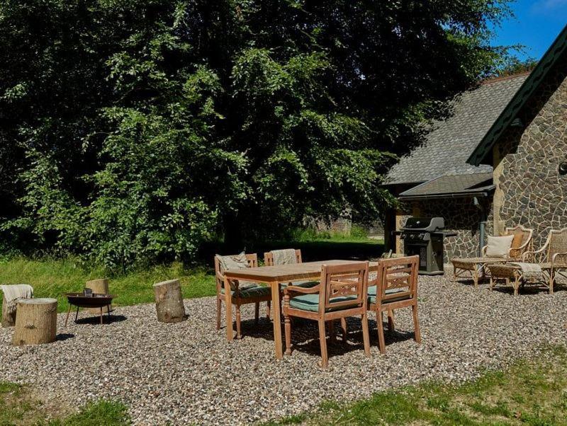 Knuthenborg Safaripark Hotel Maribo Bagian luar foto